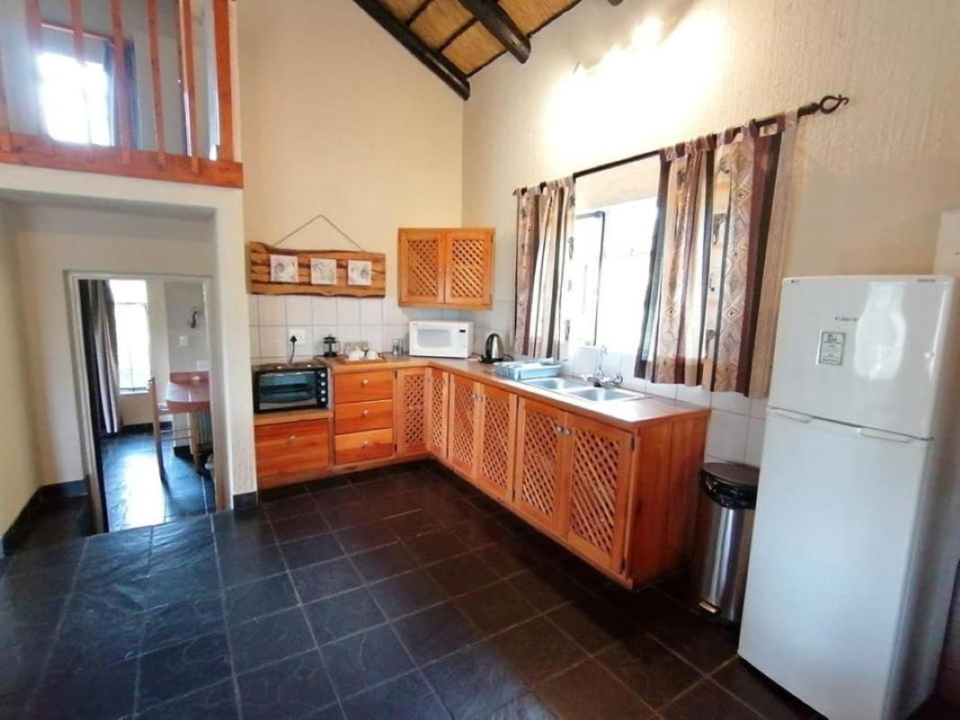 Idle & Wild Chalet Hazyview Extérieur photo